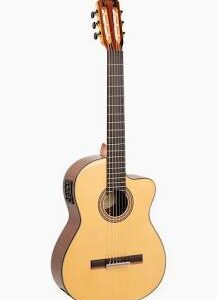 Valencia VC564CE Electric Cutaway 4/4 size Classical Guitar